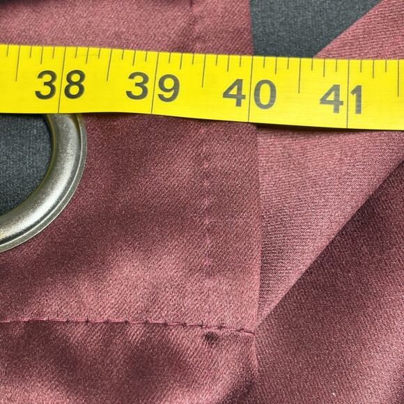 Sun Zero Window Curtains 40” x 108” LONG Burgundy Black Out Panel EUC - Picture 5 of 7